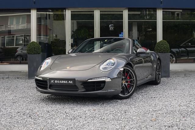 Grijs, metallic lak Gebruikt 2014 Porsche 911 Carrera 4S Cabriolet Cabriolet | € 97.991 (Eerlijke prijs) - Afbeelding 1/4