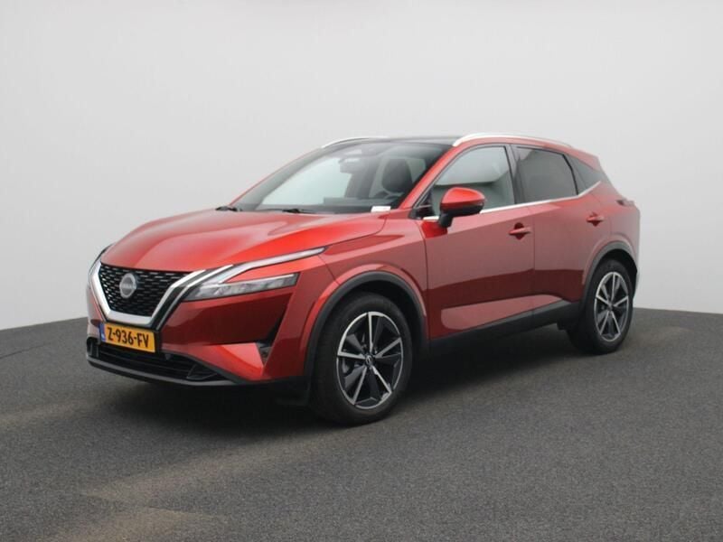 Rood Gebruikt 2024 Nissan Qashqai Tekna SUV | € 31.940 (Goede deal) - Afbeelding 1/4