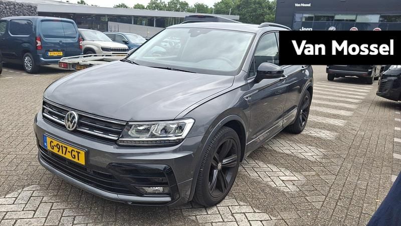 Grijs (metallic) Occasion 2019 VW Tiguan Highline SUV | € 30.900 (Eerlijke prijs) - Afbeelding 1/1