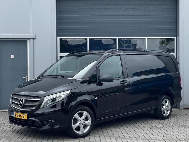 Overige Gebruikt 2018 Mercedes Vito MPV | € 16.950 (Iets duurder) - Afbeelding 1/4