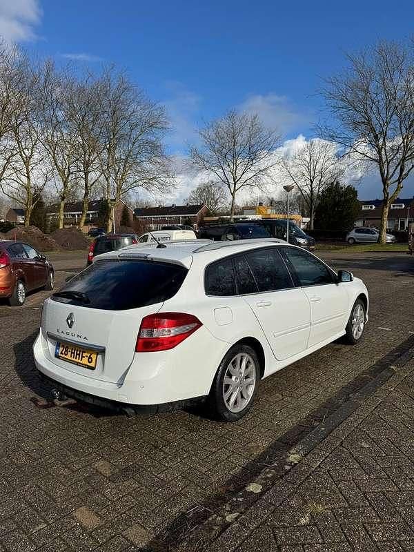 Occasion Renault Laguna III Dynamique 170 PK (125 kW) 2009 Stationwagen