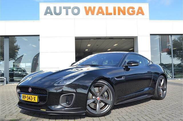 Zwart Gebruikt 2018 Jaguar F-Type Coupé | € 44.900 - Afbeelding 1/4