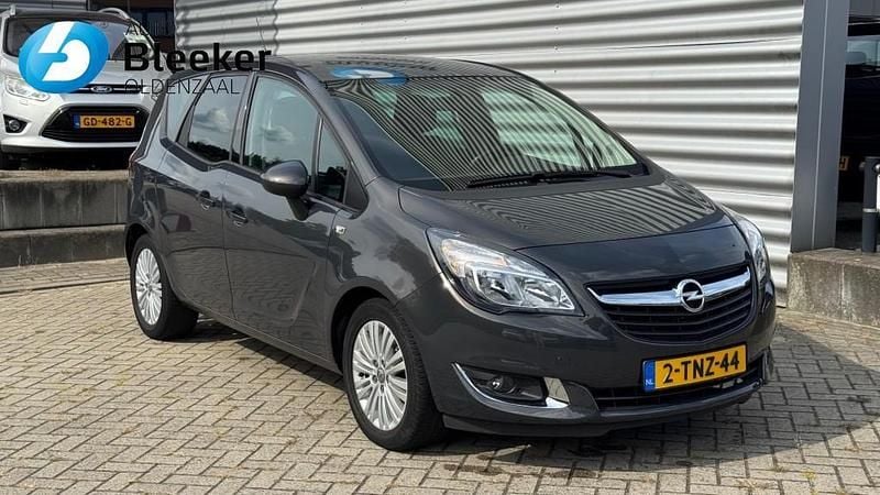 Grijs Gebruikt 2014 Opel Meriva Design Edition MPV | € 9.950 (Goede deal) - Afbeelding 1/4