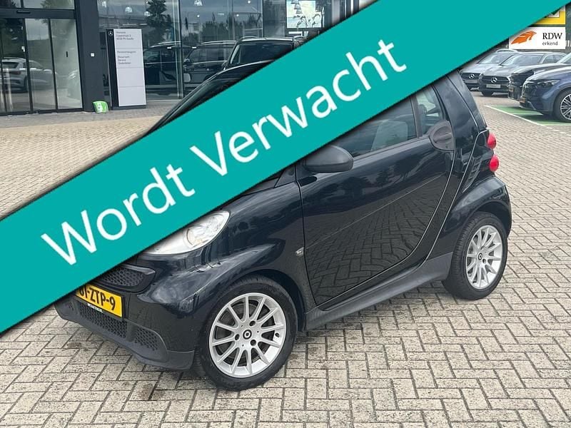 Zwart Gebruikt 2013 Smart ForTwo Coupé Pure Hatchback | € 5.995 (Iets duurder) - Afbeelding 1/4