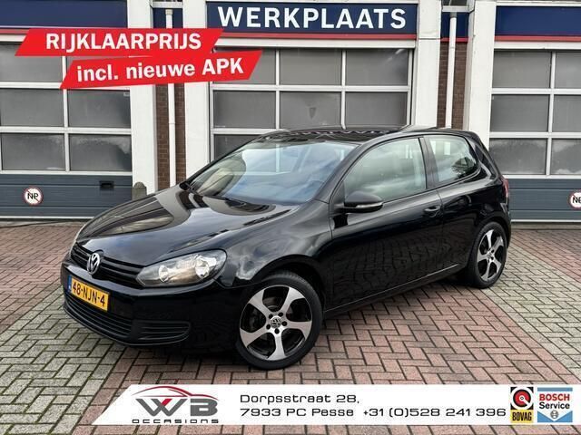 Zwart Gebruikt 2010 VW Golf VI Trendline Hatchback | € 4.649 (Eerlijke prijs) - Afbeelding 1/4