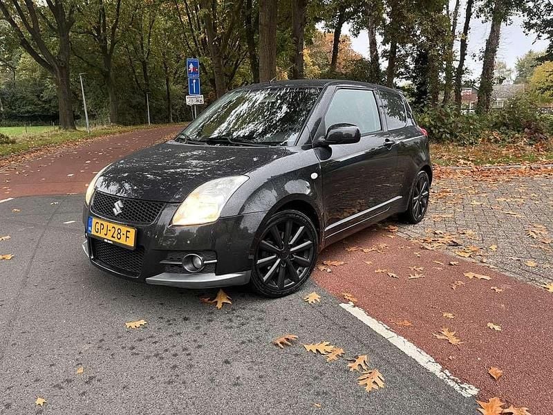 Zwart Gebruikt 2011 Suzuki Swift Sport Hatchback | € 6.500 (Eerlijke prijs) - Afbeelding 1/4