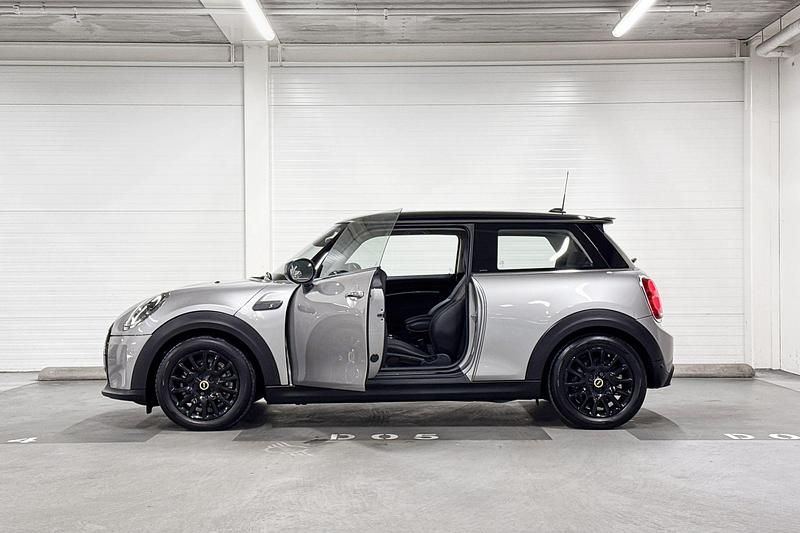 Occasion Mini Cooper 135 kW (184 PK) 2023 Melting silver iii (c6b) (licht zilver) Hatchback