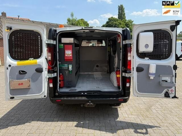 Wit Gebruikt 2018 Renault Trafic Van | € 9.950 (Eerlijke prijs) - Afbeelding 1/4