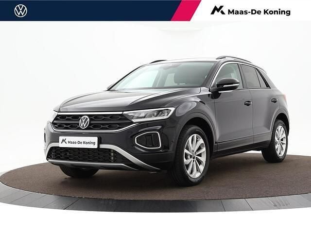 Zwart Gebruikt 2024 VW T-Roc Edition SUV | € 30.940 (Super prijs) - Afbeelding 1/4