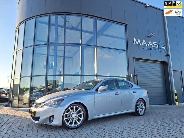 Grijs (metallic) Occasion 2011 Lexus IS250 Sedan | € 12.900 (Eerlijke prijs) - Afbeelding 1/4