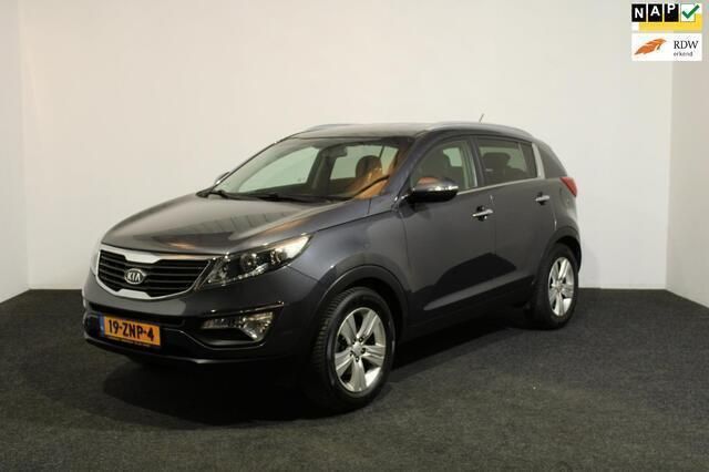 Grijs, metallic lak Gebruikt 2013 Kia Sportage Plus SUV | € 9.999 (Iets duurder) - Afbeelding 1/4