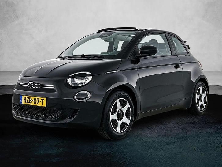 Gebruikt 2021 Fiat 500e Passion Cabriolet | € 18.720 (Eerlijke prijs) - Afbeelding 1/4