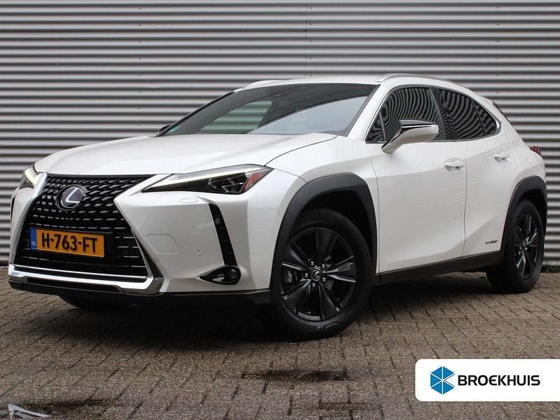 Wit Gebruikt 2020 Lexus UX SUV | € 27.900 (Eerlijke prijs) - Afbeelding 1/4