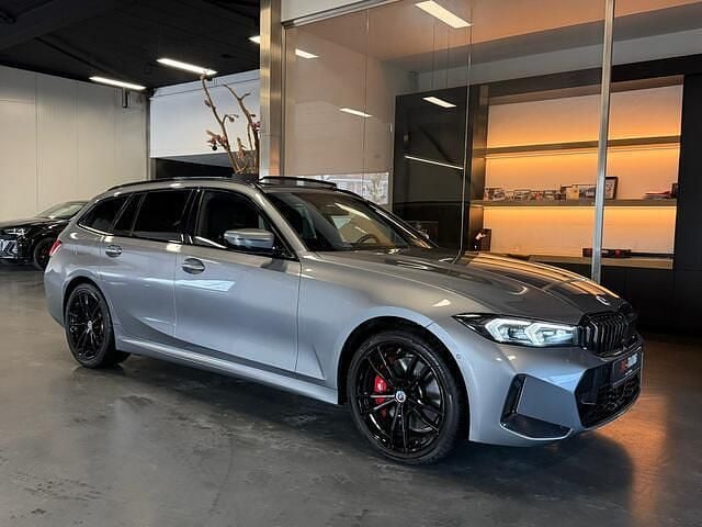 Occasion BMW 330 M Sport 291 PK (214 kW) 2023 Grijs Stationwagen