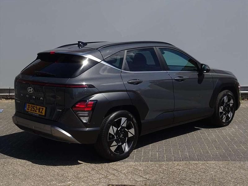 Occasion Hyundai Kona Premium 105 PK (77 kW) 2024 Grijs SUV