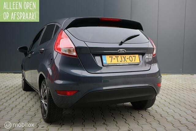 Occasion Ford Fiesta Style 80 PK (58 kW) 2014 Grijs Hatchback