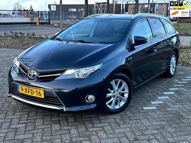 Occasion Toyota Auris Touring Sports 99 PK (72 kW) 2014 Grijs Stationwagen
