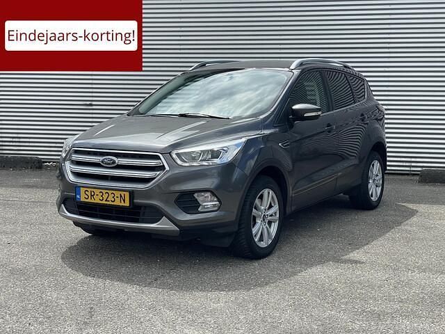 Grijs Gebruikt 2018 Ford Kuga Trend SUV | € 12.750 (Eerlijke prijs) - Afbeelding 1/3