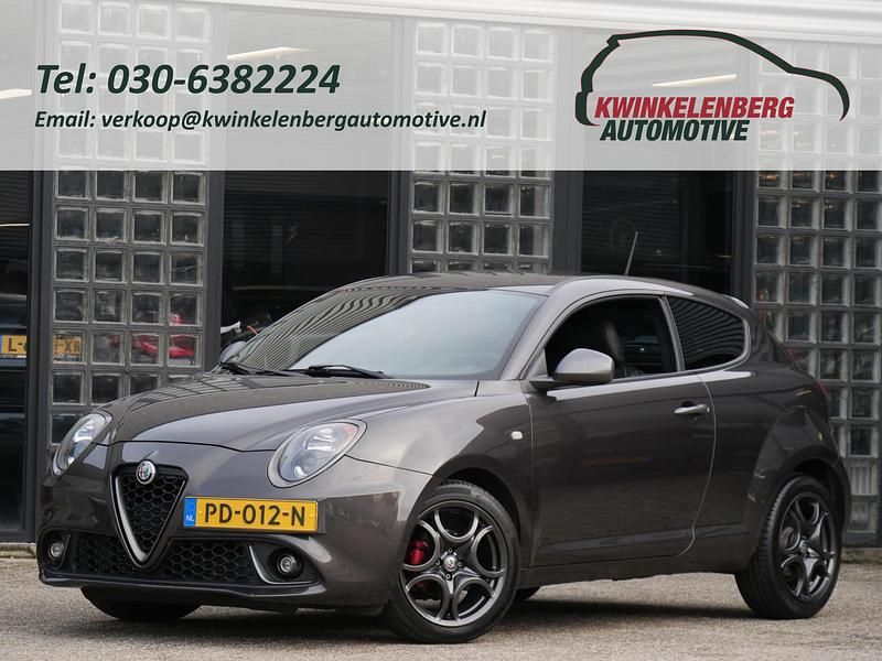 Grijs Gebruikt 2017 Alfa Romeo MiTo Super Hatchback | € 10.750 (Eerlijke prijs) - Afbeelding 1/4