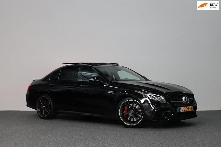 Occasion Mercedes S63 AMG AMG 613 PK (450 kW) 2018 Zwart (metallic) Sedan