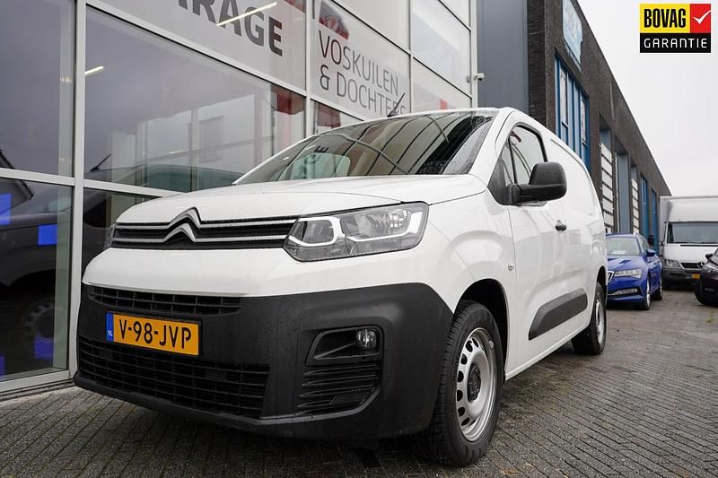 Wit Occasion 2019 Citroën Berlingo PureTech MPV | € 16.950 (Eerlijke prijs) - Afbeelding 1/4