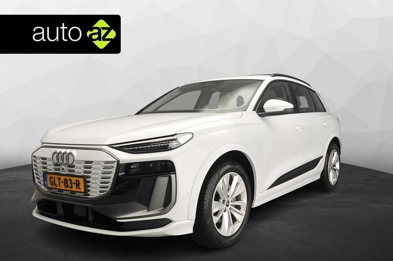 Wit Occasion 2024 Audi Q6 e-tron Advanced SUV | € 64.900 (Super prijs) - Afbeelding 1/4