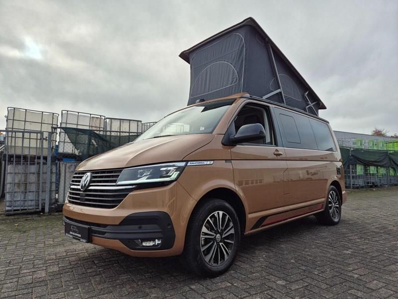 Oranje (metallic) Gebruikt 2022 VW T6.1 California Van | € 76.950 - Afbeelding 1/4