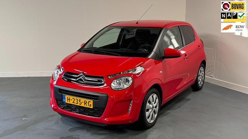 Rood Occasion 2020 Citroën C1 Feel Hatchback | € 10.045 (Eerlijke prijs) - Afbeelding 1/4