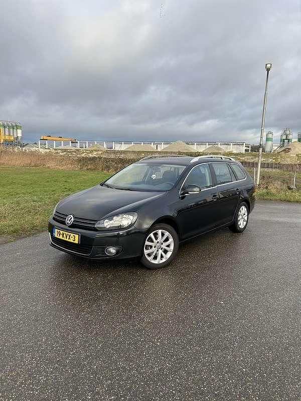 Zwart Occasion 2010 VW Golf Highline Stationwagen | € 2.500 (Goede deal) - Afbeelding 1/4