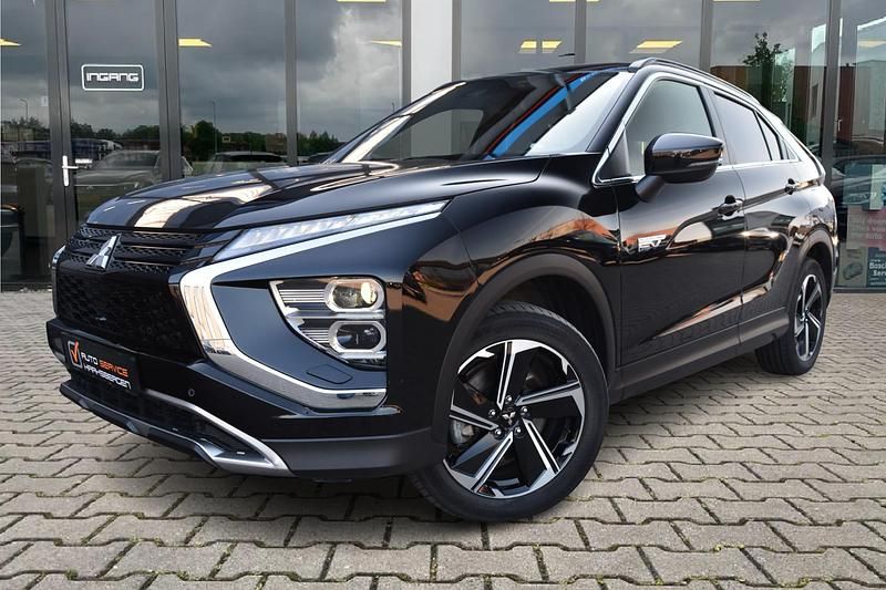 Zwart, metallic lak Gebruikt 2022 Mitsubishi Eclipse Cross Intense+ SUV | € 22.900 (Eerlijke prijs) - Afbeelding 1/4
