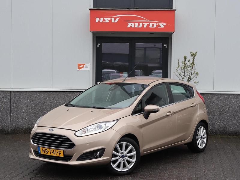 Occasion Ford Fiesta Titanium 101 PK (74 kW) 2017 Bruin Hatchback