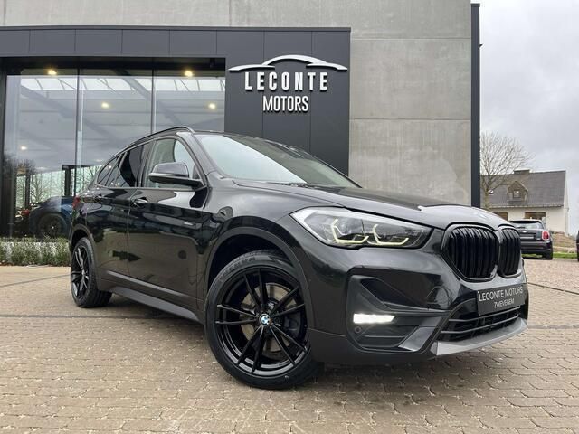 Zwart Gebruikt 2021 BMW X1 SUV | € 29.500 (Goede deal) - Afbeelding 1/4