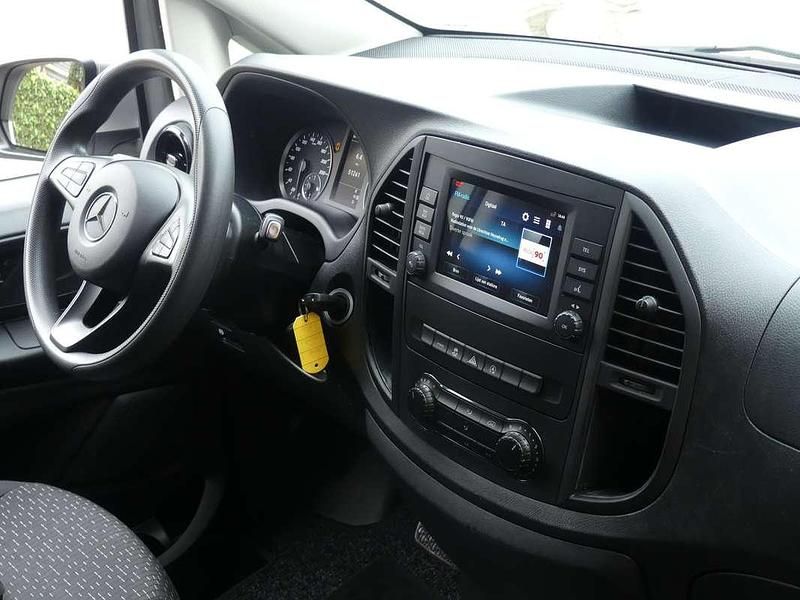 Occasion Mercedes Vito 136 PK (100 kW) 2024 Grijs (metallic) Van