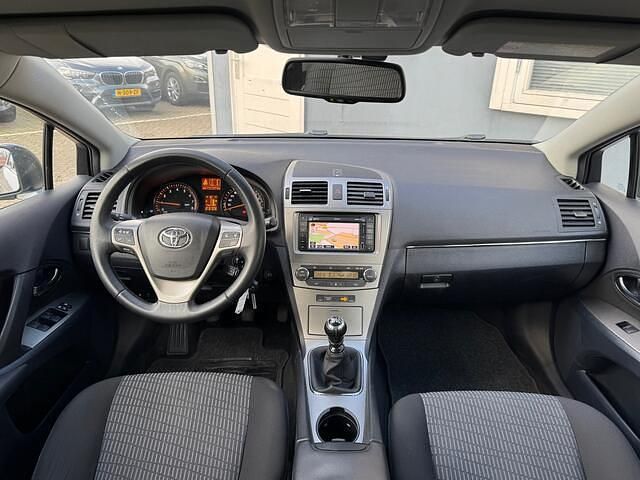 Occasion Toyota Avensis Business Edition 147 PK (108 kW) 2011 Grijs Sedan