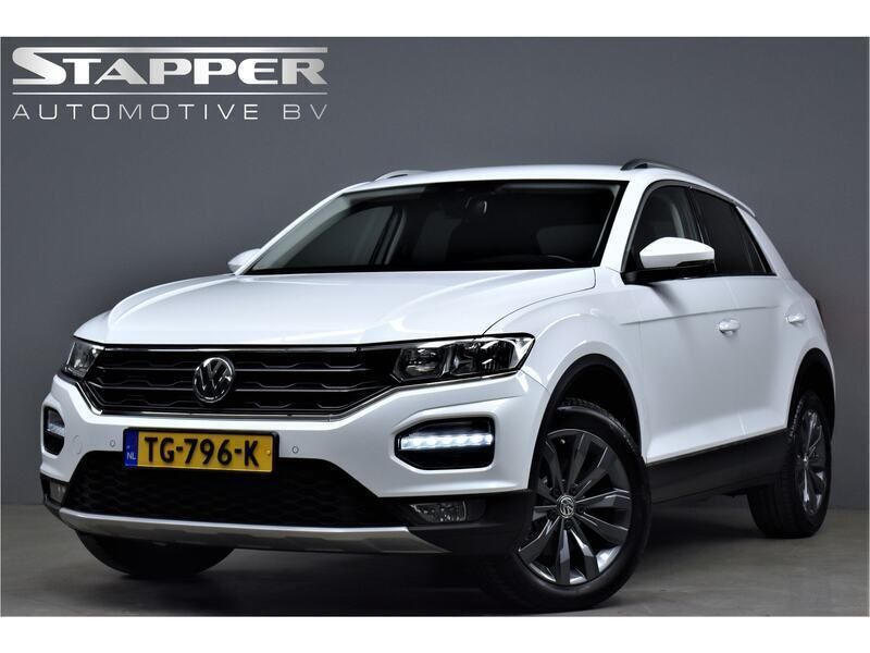 Wit Gebruikt 2018 VW T-Roc Style SUV | € 21.995 (Eerlijke prijs) - Afbeelding 1/4