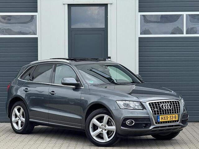 Grijs Gebruikt 2009 Audi Q5 S-Line SUV | € 14.995 (Duur) - Afbeelding 1/4