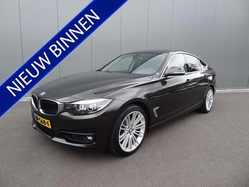 Bruin Gebruikt 2017 BMW 320 Gran Turismo Hatchback | € 15.945 (Goede deal) - Afbeelding 1/4