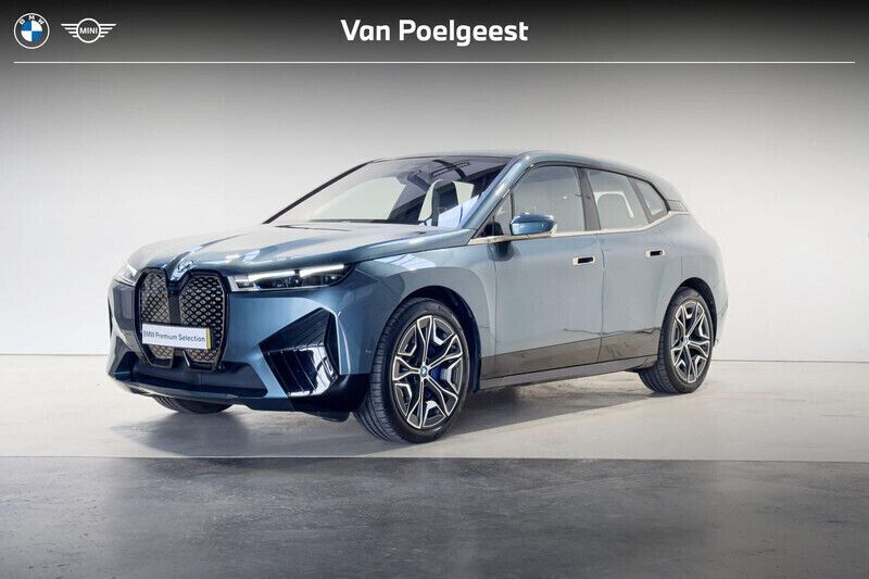 Blauw Gebruikt 2022 BMW iX Executive SUV | € 63.795 (Eerlijke prijs) - Afbeelding 1/4