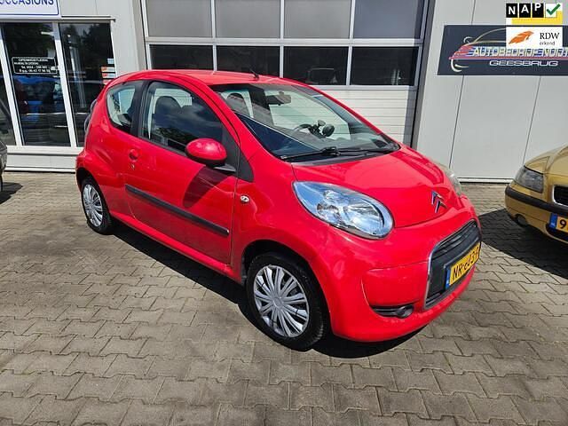 Rood Gebruikt 2009 Citroën C1 Hatchback | € 2.750 - Afbeelding 1/4