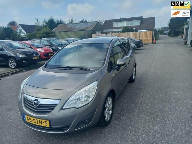 Bruin Gebruikt 2011 Opel Meriva Cosmo MPV | € 4.450 (Eerlijke prijs) - Afbeelding 1/4