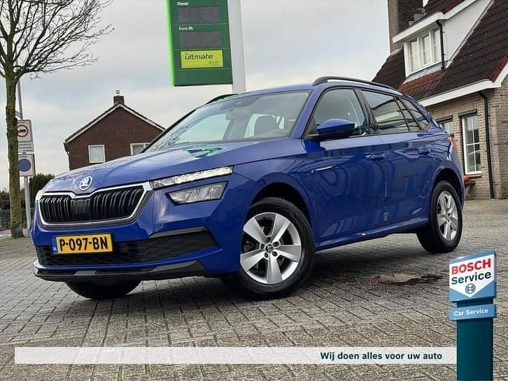 Blauw (metallic) Gebruikt 2021 Skoda Kamiq Active SUV | € 14.500 (Goede deal) - Afbeelding 1/4