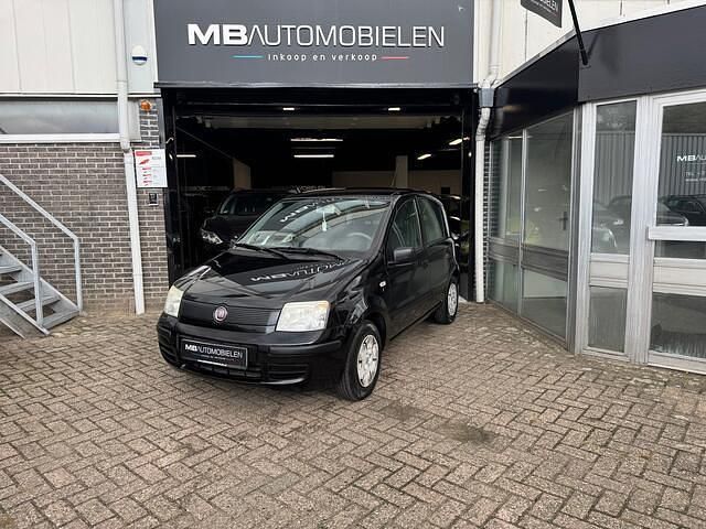 Zwart Gebruikt 2009 Fiat Panda Hatchback | € 2.499 (Iets duurder) - Afbeelding 1/4