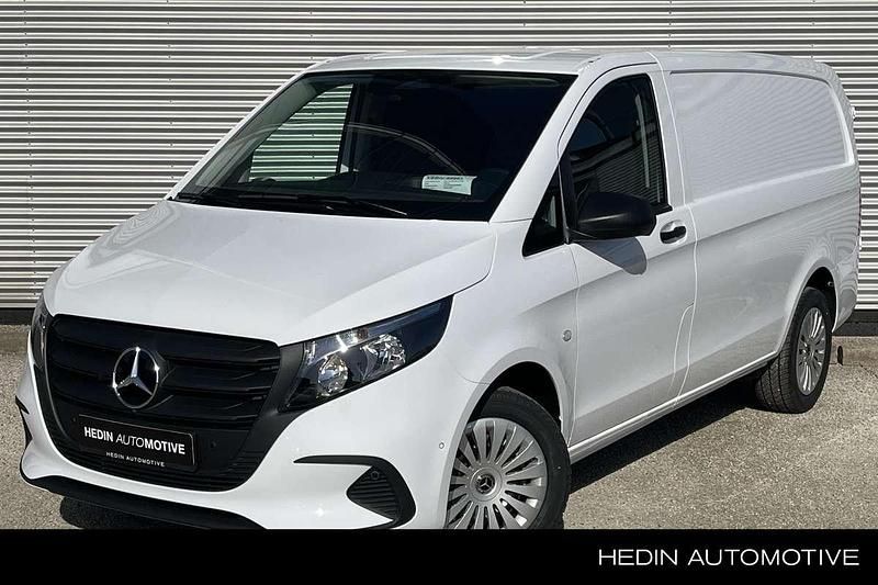 Wit Nieuw 2025 Mercedes Vito MPV | € 72.010 - Afbeelding 1/3
