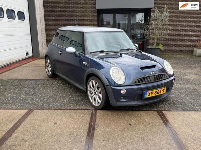 Blauw (metallic) Gebruikt 2006 Mini Cooper S Hatchback | € 4.250 (Super prijs) - Afbeelding 1/4