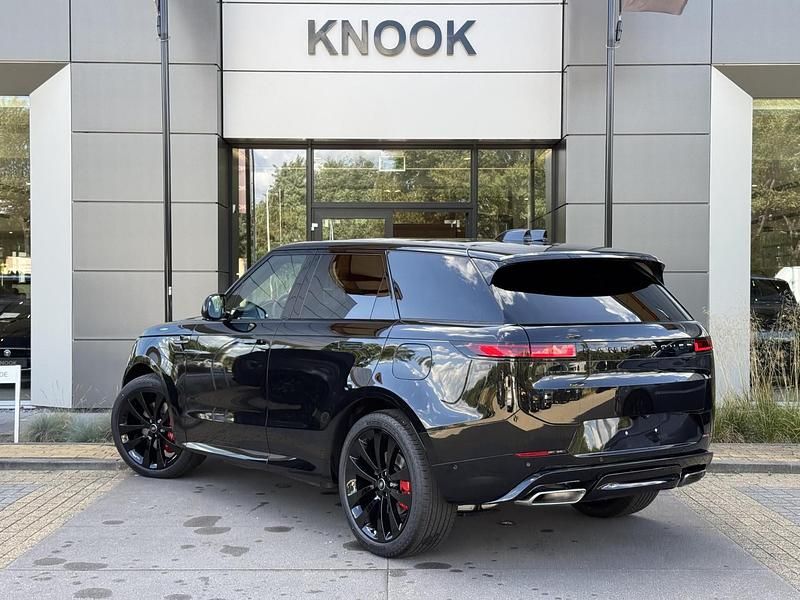 Occasion Land Rover Range Rover Sport Dynamic 460 PK (338 kW) 2025 Zwart SUV