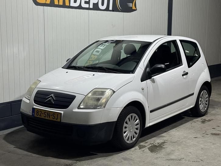 Wit Gebruikt 2006 Citroën C2 Hatchback | € 1.399 (Eerlijke prijs) - Afbeelding 1/4