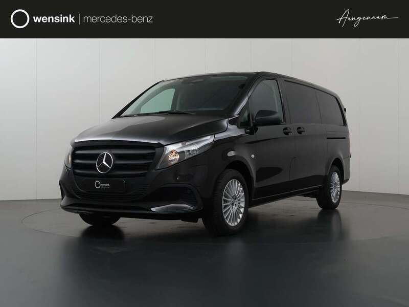 Zwart Nieuw 2024 Mercedes e-Vito MPV | € 59.830 - Afbeelding 1/3