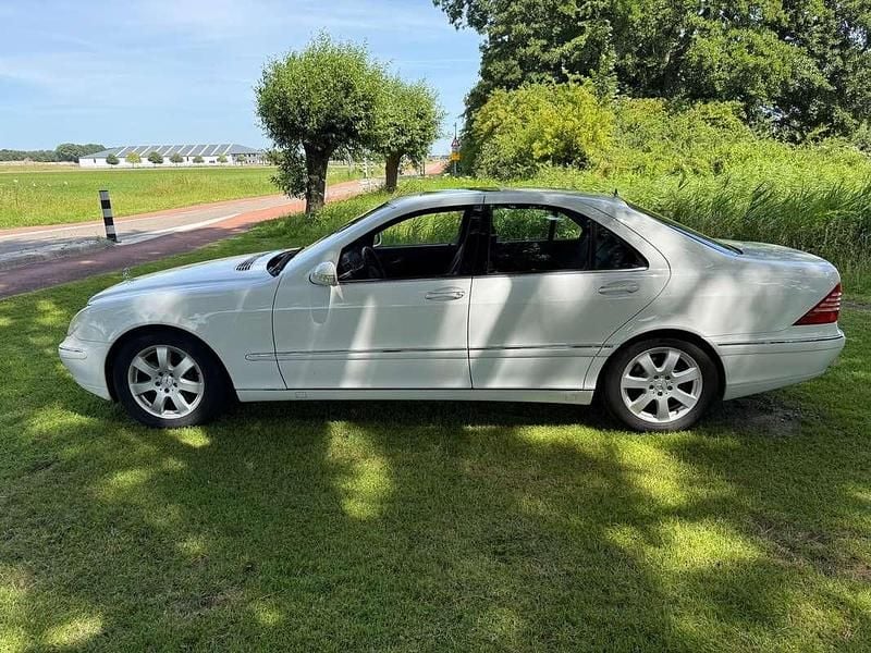 Wit Gebruikt 2001 Mercedes S500 Sedan | € 9.950 (Goede deal) - Afbeelding 1/4