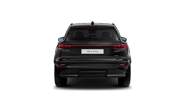 Nieuw Audi Q6 e-tron 11 kW (15 PK) 2026 Zwart SUV