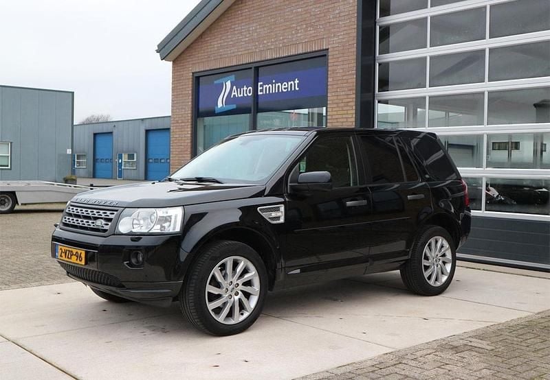 Zwart (metallic) Gebruikt 2012 Land Rover Freelander 2 HSE SUV | € 8.950 - Afbeelding 1/4